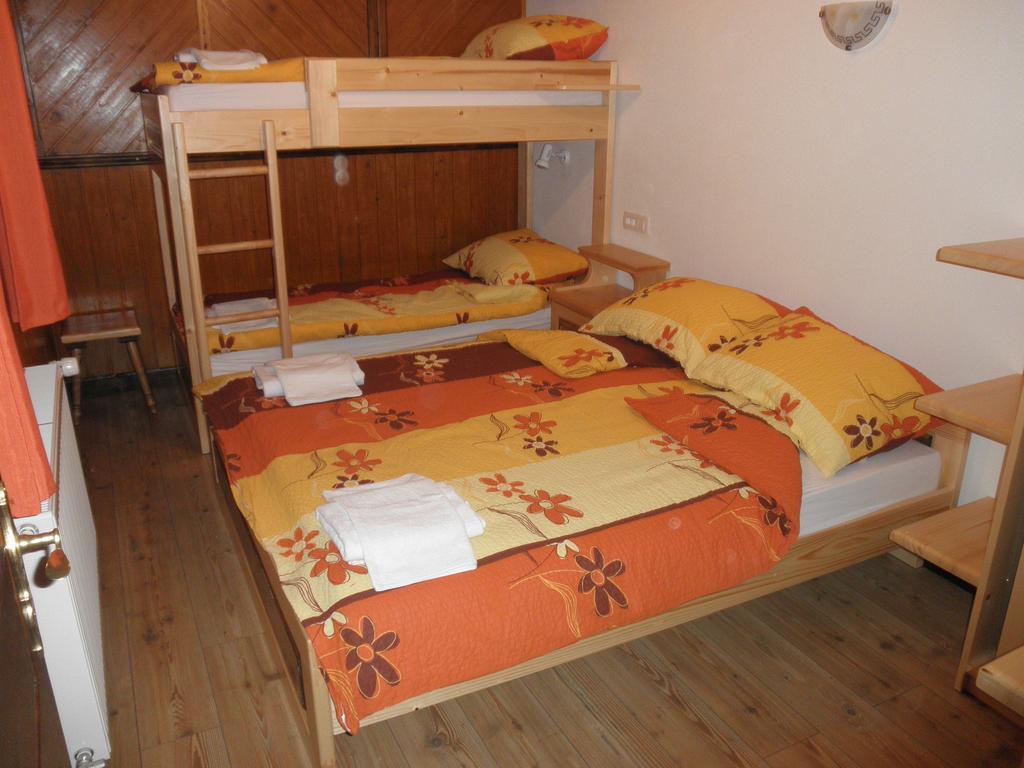 Holiday Home Cumar 체르크노 객실 사진