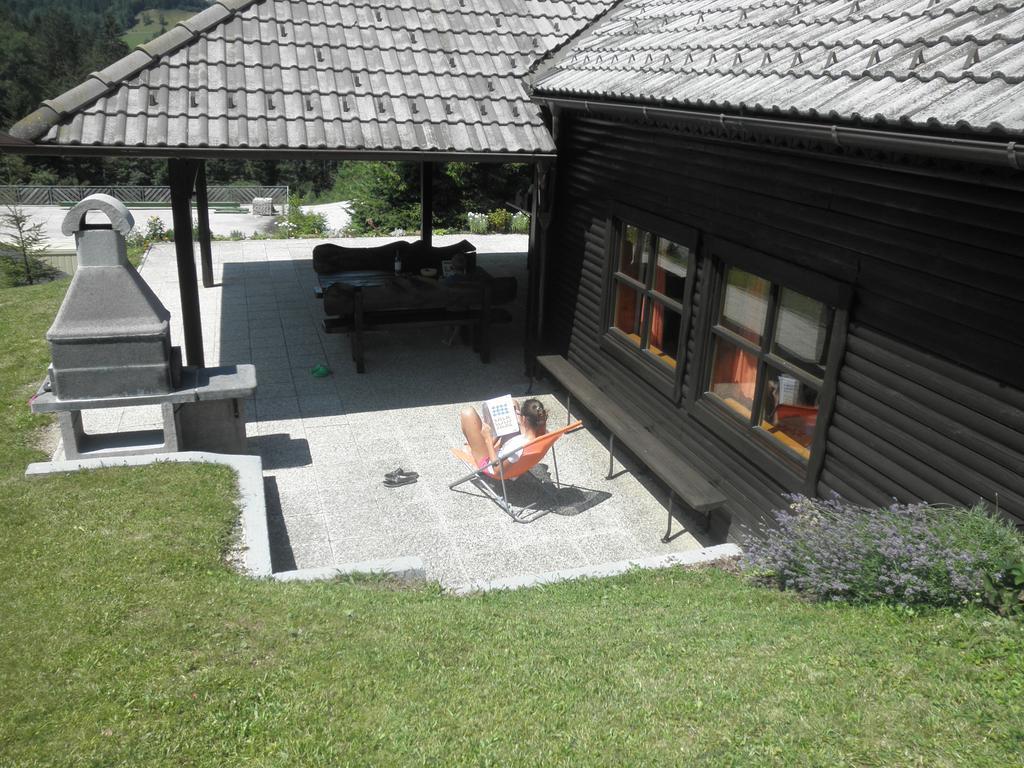 Holiday Home Cumar 체르크노 외부 사진